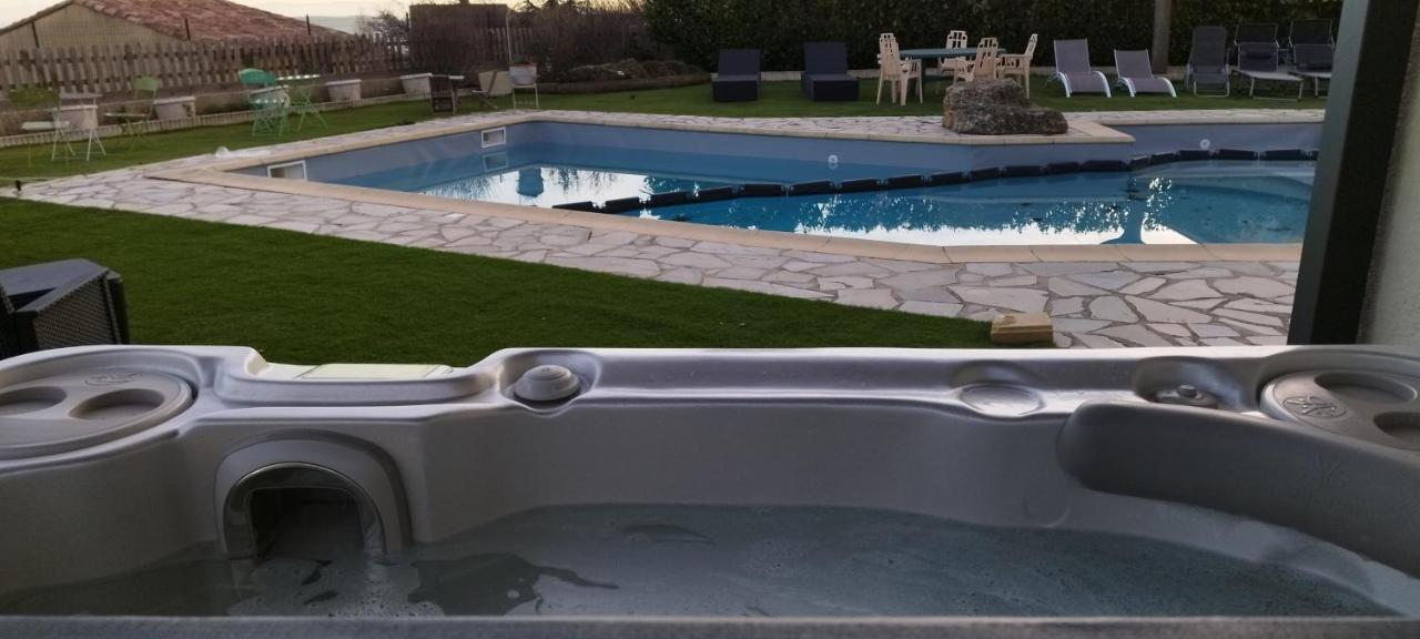 Hotel La Halte Gourmande Vachères Zewnętrze zdjęcie